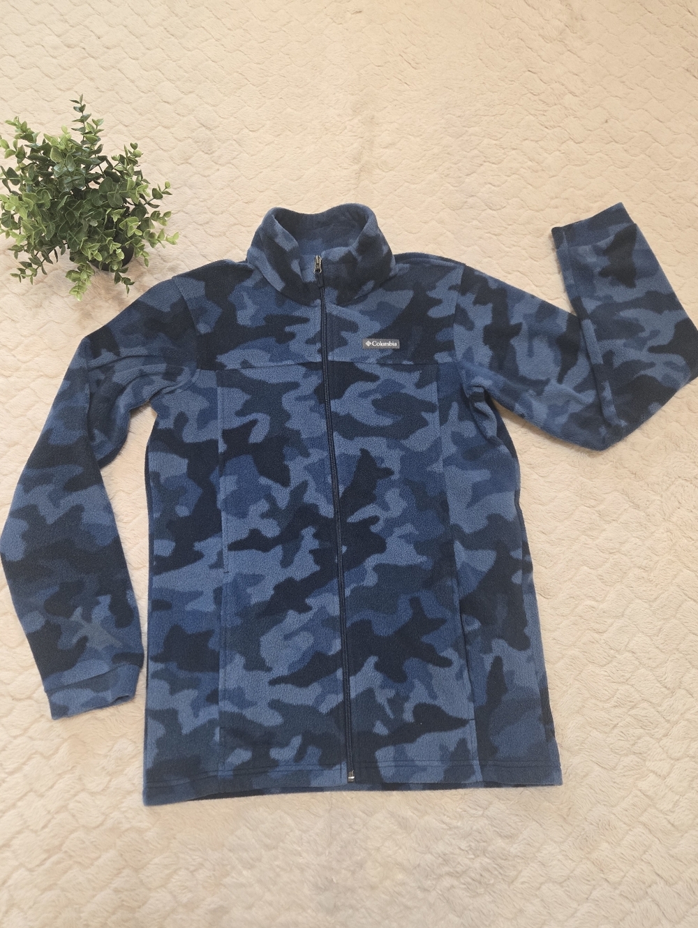 Columbia Boys' Blue Camo Fleece Jacket, Size XL 18-20